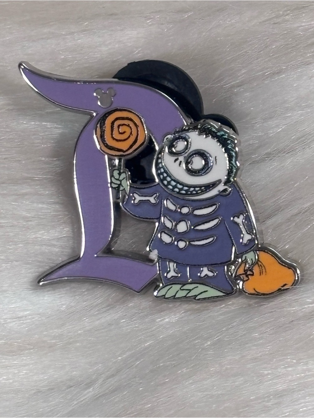 Disney Disneyland Barrel NBC Nightmare D Hidden Disney Pin 2025 Hidden Mickey D